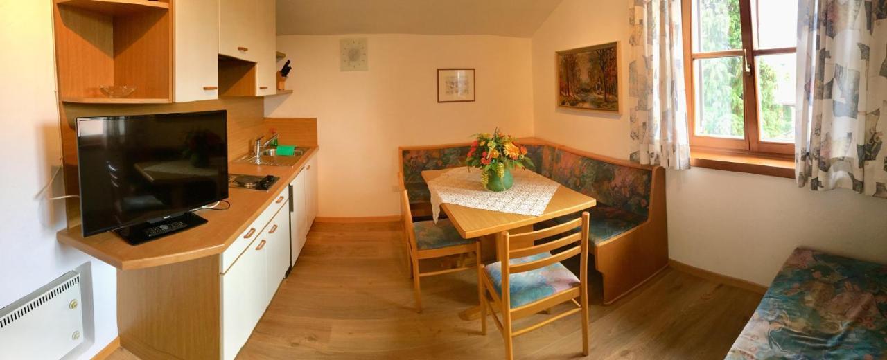 Garni Guflhof Bed and Breakfast Caldaro Εξωτερικό φωτογραφία